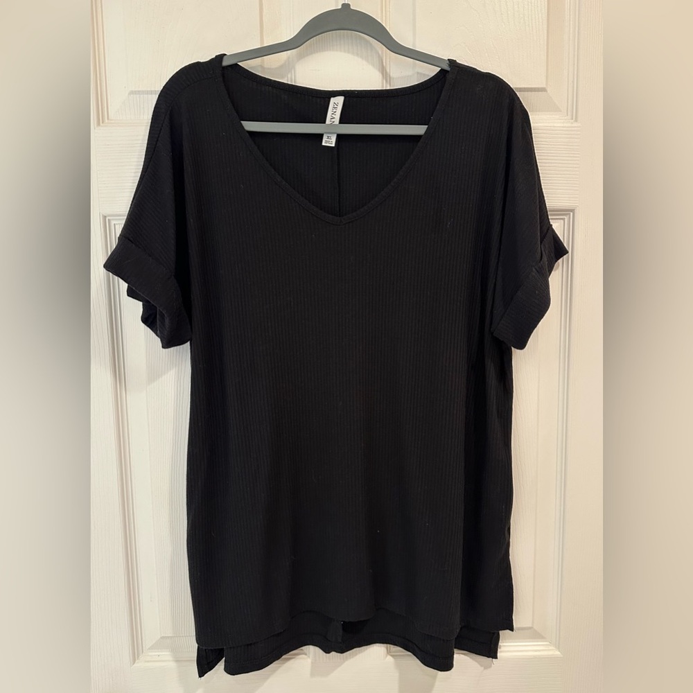 Zenana Ribbed VNeck Hi-Lo Top